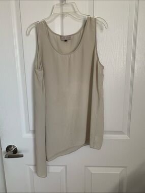 # 2/34 Pure Navy Sleeveless Cream Tank Top with Scoop Neck , 100% silk